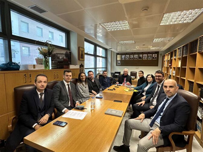 Συνάντηση της Μαρίνας Κοντοτόλη με τον Δικηγορικό Σύλλογο Τρικάλων