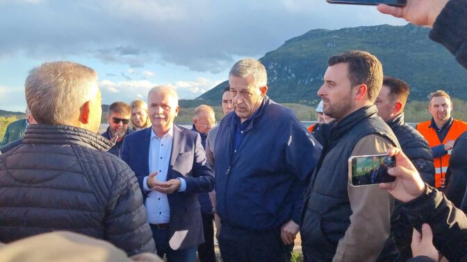 Στης «Διάβας το γεφύρι» με τον υφυπουργό Υποδομών Ν. Ταχιάο (φωτο&video)