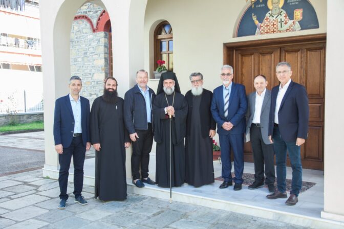 Τιμήθηκε στα Τρίκαλα η ημέρα της Πολύτεκνης Οικογένειας