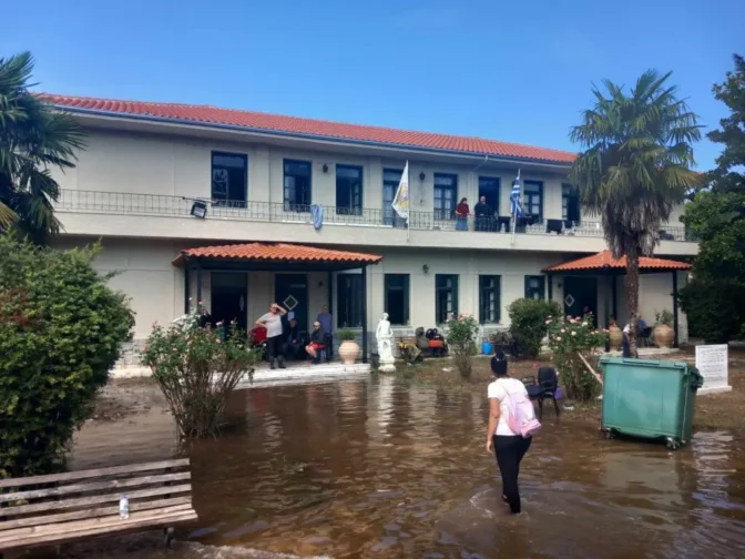 Καθησυχασμένοι οι Μεγαλοκαλυβιώτες μετά την ενημέρωση από την ΔΑΕΦΚ
