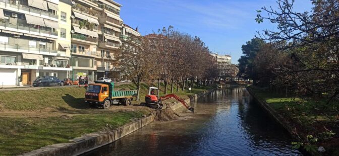 Η «μάχη της λάσπης» συνεχίζεται στον Ληθαίο
