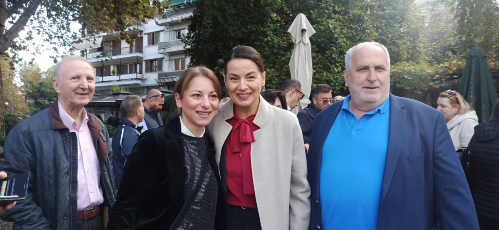 Κάθε στιγμή μετράει για τον ΣΥΡΙΖΑ ΠΣ και στα Τρίκαλα
