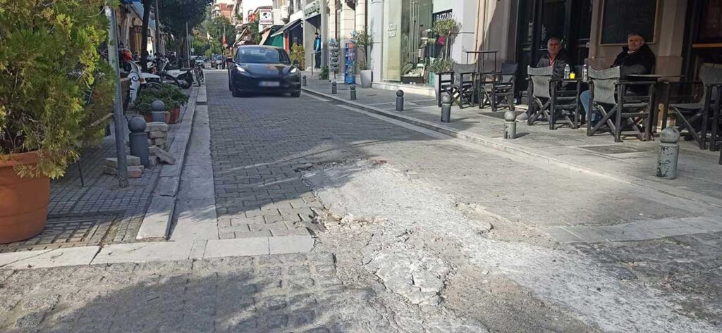 Δεν προλάβαμε να χαρούμε έτοιμο έργο στα Τρίκαλα!