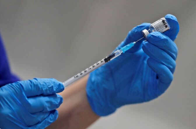 Πεθαίνουν σχεδόν 50 ασθενείς από Covid-19 κάθε εβδομάδα