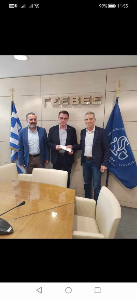 Δωροκάρτες στην Ομοσπονδία ΕΒΕ Τρικάλων για τους πλημμυροπαθείς επαγγελματίες