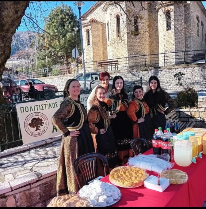 «Γουρουνοχαρά» στα Στουρναραίικα Τρικάλων (φωτό και βίντεο)