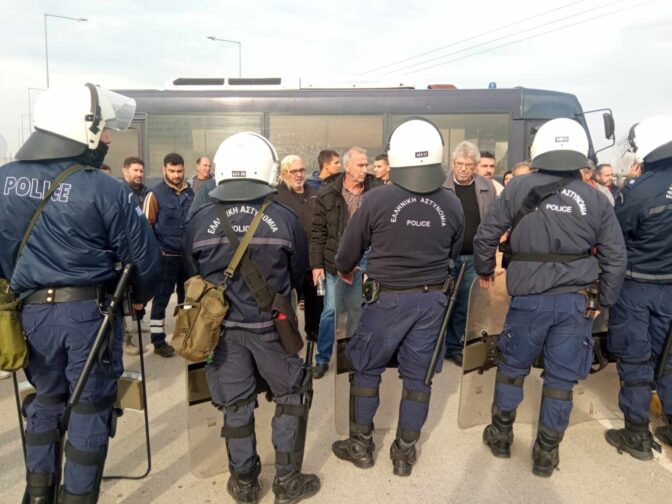 Καρδίτσα: Δεν επιτράπηκε στα τρακτέρ των αγροτοκτηνοτρόφων η είσοδος στον Ε65