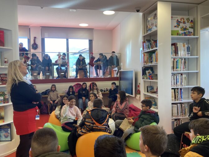 Στη βιβλιοθήκη Καλαμπάκας το Δημοτικό Σχολείο Ταξιαρχών Τρικάλων