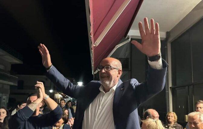 Πόσο θα κοστίσει η ορκωμοσία της Δημοτικής Αρχής Φαρκαδόνας;
