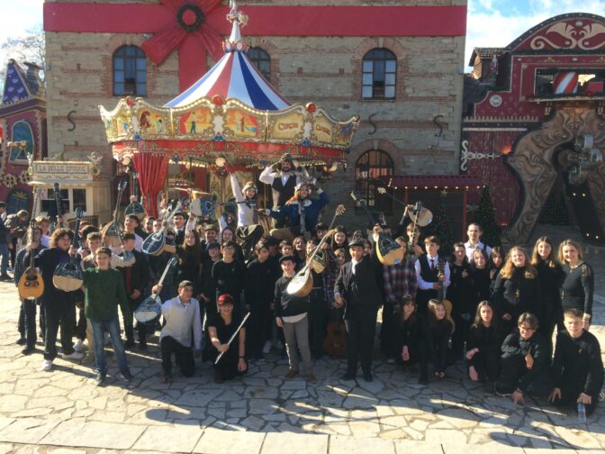 Μελωδικά Χριστούγεννα από το Μουσικό Σχολείο Τρικάλων ( φωτό και βίντεο)
