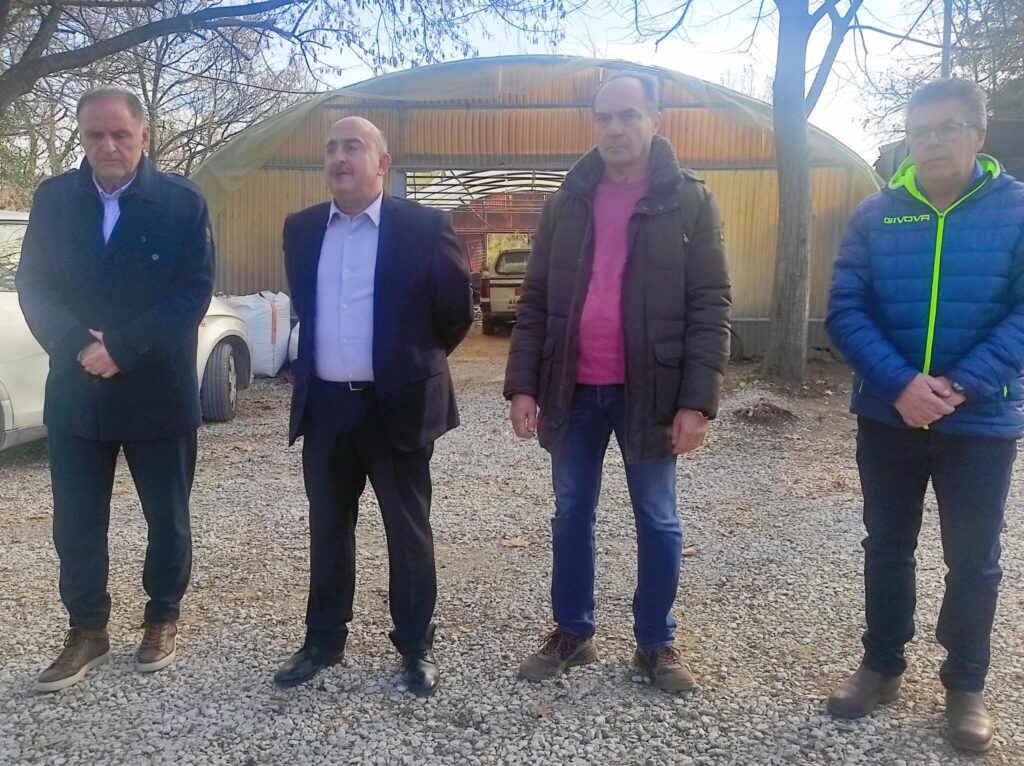 Στις υπηρεσίες καθαριότητας και πρασίνου με τους νέους αντιδημάρχους ο Νίκος Σακκάς (φωτό)