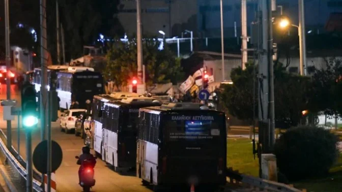 Μέτρα για την οπαδική βία: Κεκλεισμένων των θυρών όλοι οι αγώνες της Super League για 2 μήνες