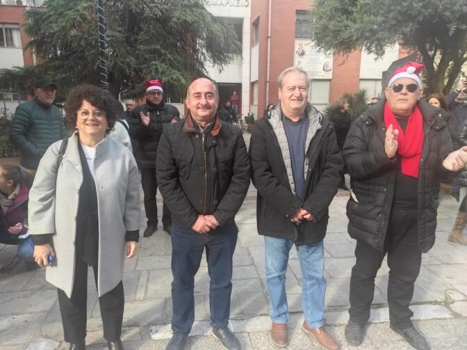 Κάλαντα από το Μουσικό Σχολείο στον Δήμαρχο Τρικκαίων