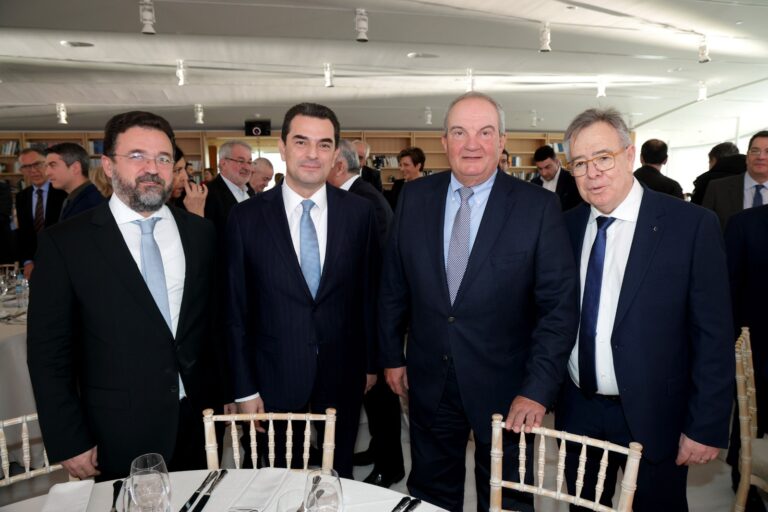 Με τον πρώην Πρωθυπουργό Κώστα Καραμανλή ο Κώστας Σκρέκας
