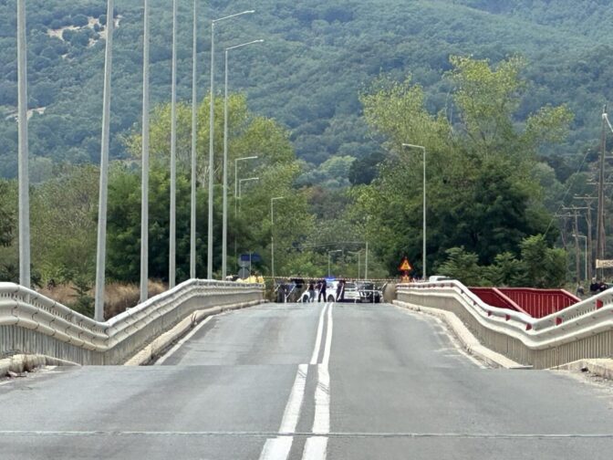 Παίρνουν "θέση μάχης" οι κάτοικοι της Διάβας Καλαμπάκας για τη γέφυρα