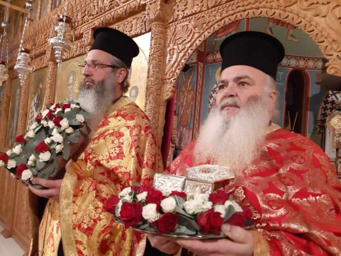 Με λαμπρότητα οι Πανηγυρικοί Εσπερινοί στους Ι.Ν.Αγίου Αθανασίου Μπάρας και Αγ. Μονής