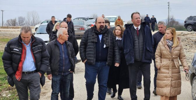 Με στελέχη της Εθνικής Ασφαλιστικής στο Κεραμίδι ο Χρ. Τριαντόπουλος (φωτο)