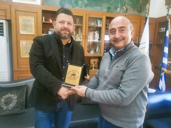 Νέοι στόχοι και επανεκκίνηση στην αδελφοποίηση των Δήμων Τρικκαίων – Δρόπολης