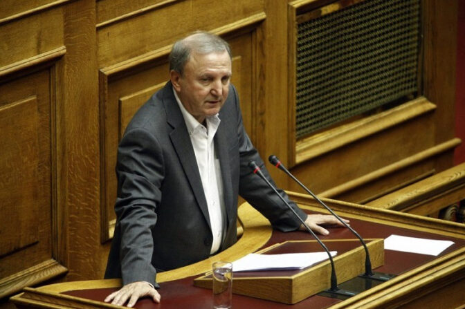 Και επίσημα η αποχώρηση του Σάκη Παπαδόπουλου από τον ΣΥΡΙΖΑ ΠΣ