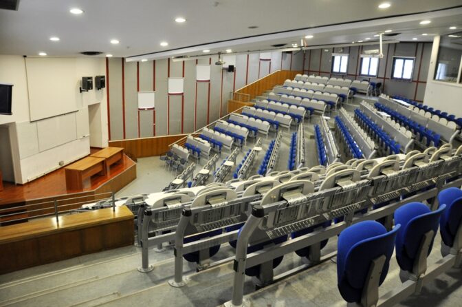 Ο Σύλλογος Διδασκόντων του Πανεπιστημίου Θεσσαλίας κατά του "Ελεύθερου Πανεπιστημίου"