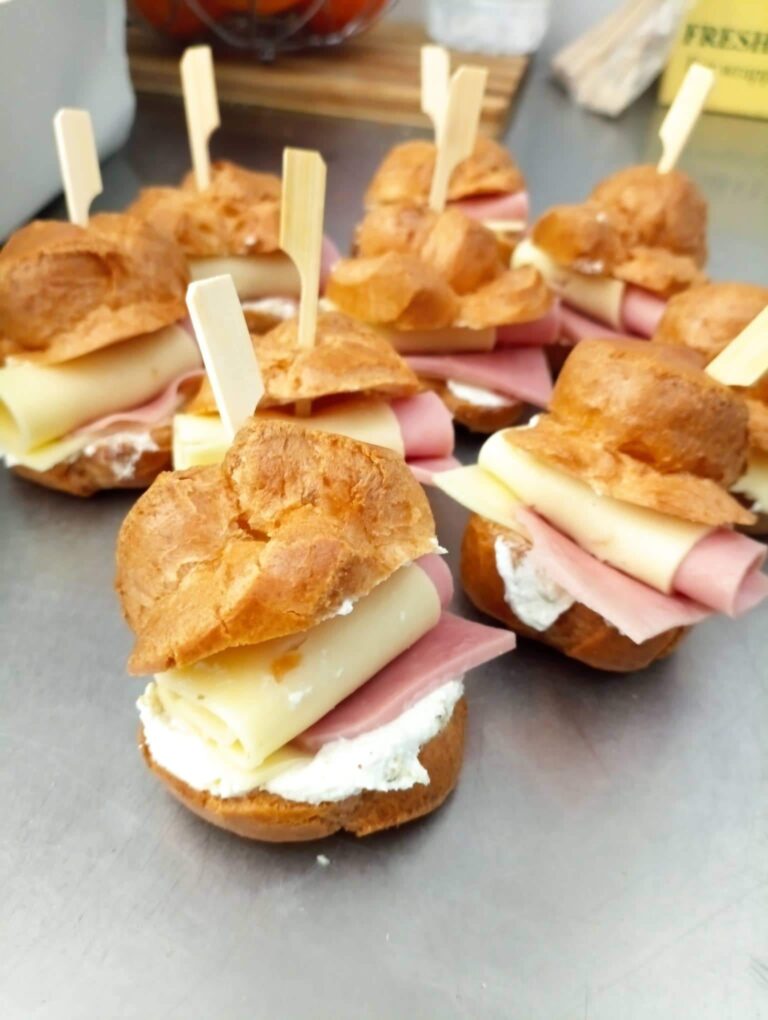 281895067 151464230764195 4300905561438210900 n 768x1020