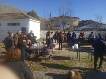 Τρεις μήνες Συλλογική Κουζίνα Φαρκαδόνας