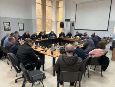 Χωρίς ουσιαστικές απαντήσεις τα ερωτήματα που κατέθεσε ο συνδυασμός του Μιχάλη Μπαγιώτη στη συνεδρίαση του Δ.Σ. Φαρκαδόνας