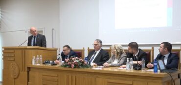 Ανήλικοι οι δράστες της επίθεσης κατά του δικηγόρου Άρη Μερεντίτη στα Τρίκαλα