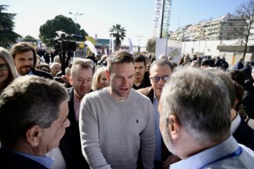 Άτυπο ντιμπέιτ Κασσελάκη, Ανδρουλάκη, Χαρίτση εν μέσω κλιμάκωσης των αγροτικών κινητοποιήσεων