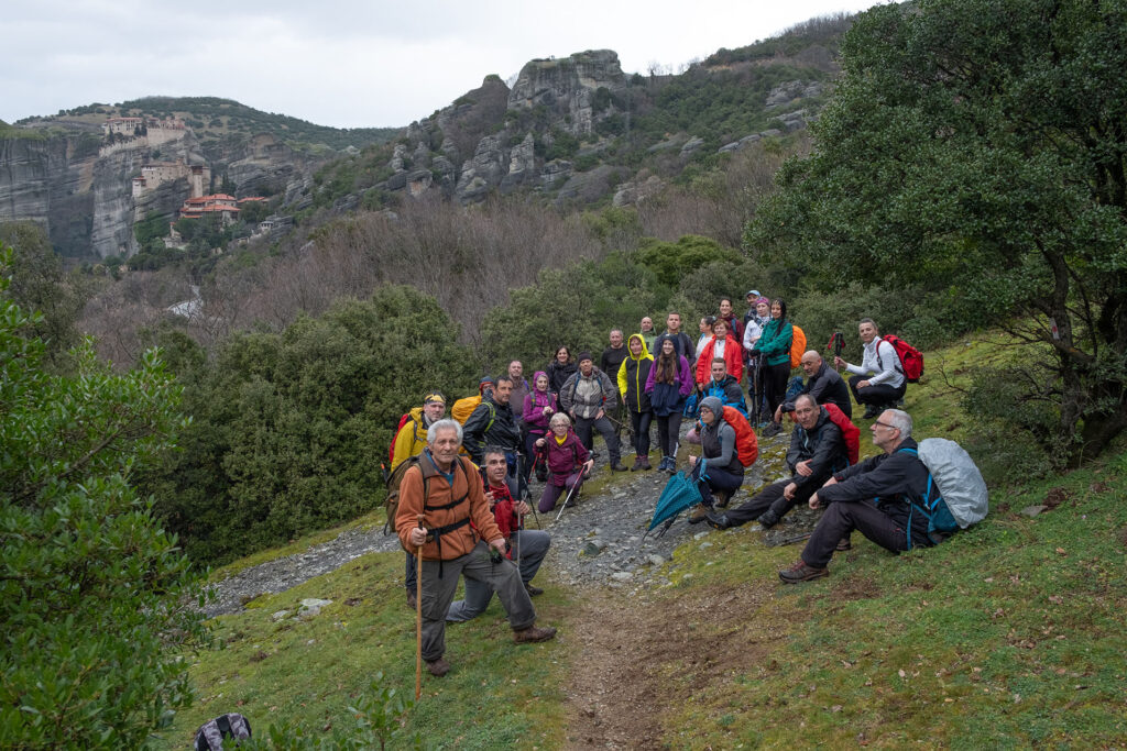 Σ.Π.ΟΡ.Τ  - ΣΤΑ ΜΟΝΟΠΑΤΙΑ ΤΩΝ ΜΕΤΕΩΡΩΝ