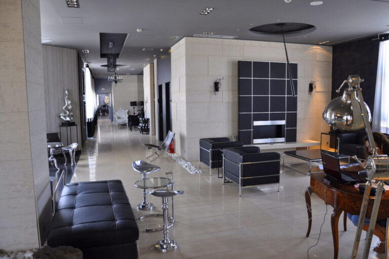 reception8 1024x683 1 768x512