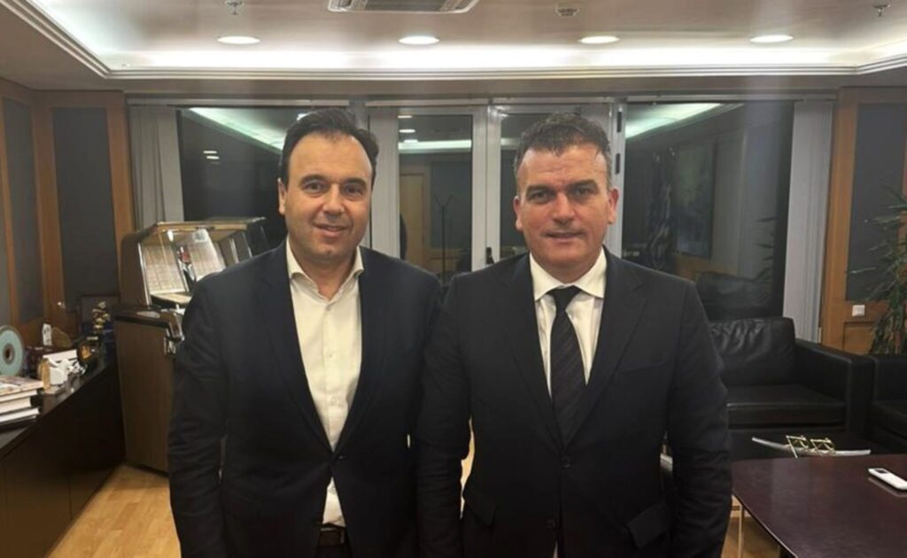 Συνάντηση εργασίας με τον Υπουργό Ψηφιακής Διακυβέρνησης, κ.Δημήτρη Παπαστεργίου είχε ο Δήμαρχος Λαρισαίων, κ.Θανάσης Μαμάκος