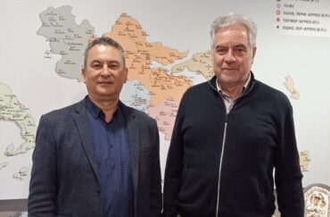 Επίσκεψη του Αντιπεριφερειάρχη Υγείας Βαγγέλη Αποστόλου στον Διοικητή της 5ης Υ.Π.Ε.