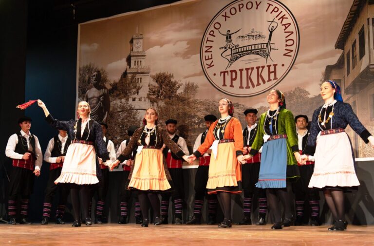 Πραγματοποιήθηκε με επιτυχία η μουσικοθεατροχορευτική εκδήλωση «Μια φορά και ένα καιρό… ο κοντο-Γιώργος.. » (φωτό)