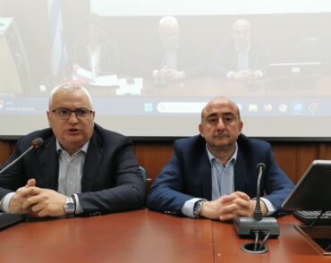 Πώς υποδέχονται οι δημοτικοί σύμβουλοι τις συνεδριάσεις Λογοδοσίας της Δημοτικής Αρχής στα Τρίκαλα;