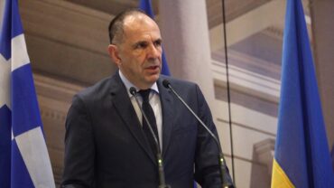 Γεραπετρίτης για Τέμπη: Η κυβέρνηση όχι μόνο δεν συγκάλυψε, αλλά έκανε πρωτοφανή προσπάθεια αποκάλυψης της υπόθεσης