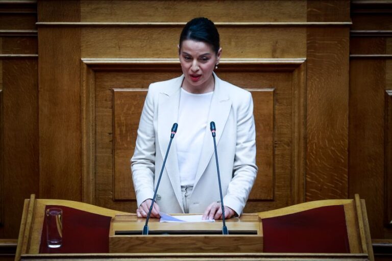 Κοντοτόλη: Απελπισμένοι οι απλήρωτοι επαγγελματίες και επιχειρήσεις, που προσέφεραν τις υπηρεσίες τους στους πλημμυροπαθείς
