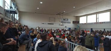 Τρίκαλα: Εκατοντάδες παιδια απο όλη τη Θεσσαλία διαγωνίζονται στη Ρομποτική (φωτο)