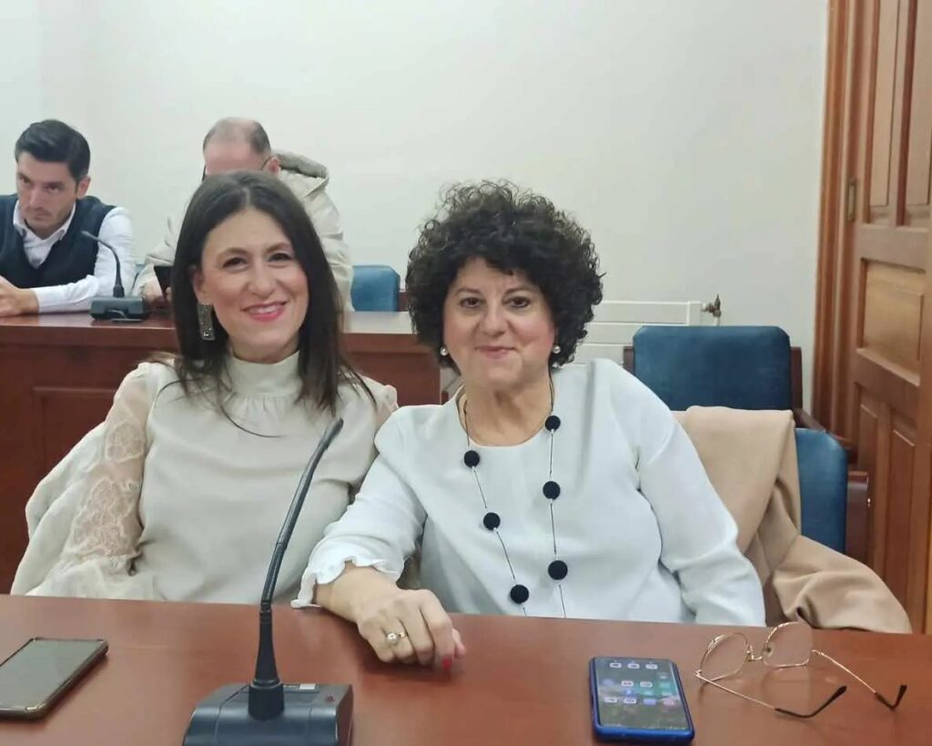 Η «μαρτυριάρα» και η «ψύχραιμη»