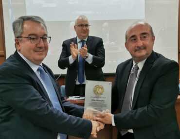 Χρυσό Μετάλλιο στον Ηλία Μόσιαλο από τον Δήμο Τρικκαίων