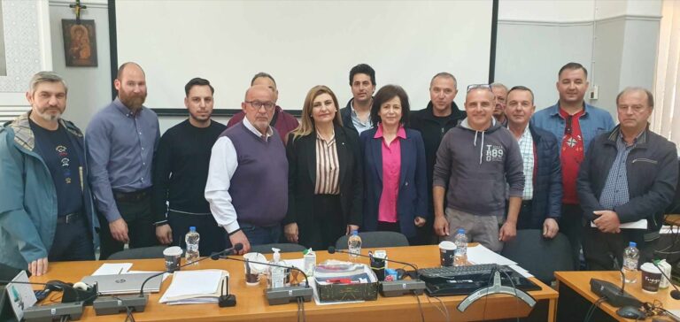 Λιακούλη με Ν.Ε. ΠΑΣΟΚ Τρικάλων: Η Φαρκαδόνα σε απόγνωση, αγωνίζεται να γίνει ορατή (ΦΩΤΟ)