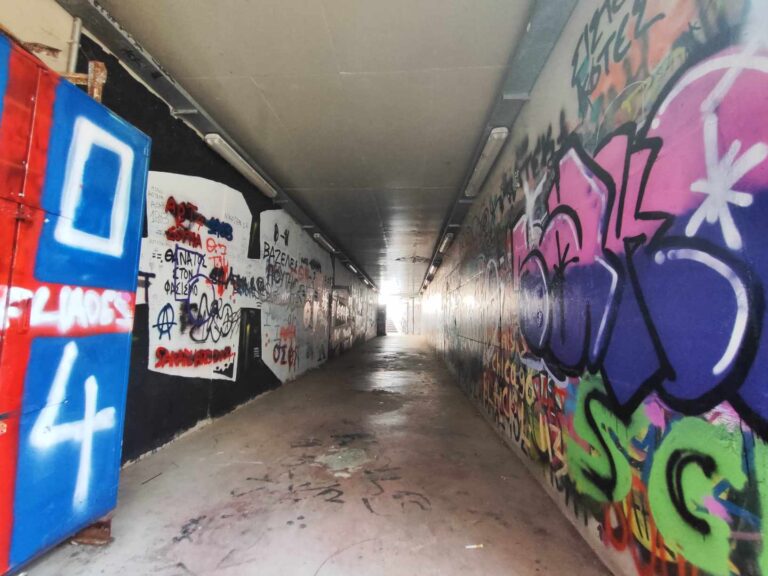 Underground Τρίκαλα και μπόλικο... γκράφιτι