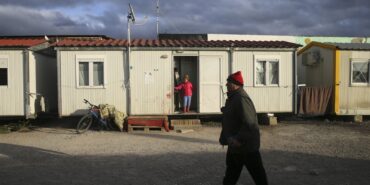 Στο… «παραπέντε» πριν κλείσει χρόνος από τον Ντάνιελ η μετεγκατάσταση στα κοντέινερ της Φαρκαδόνας