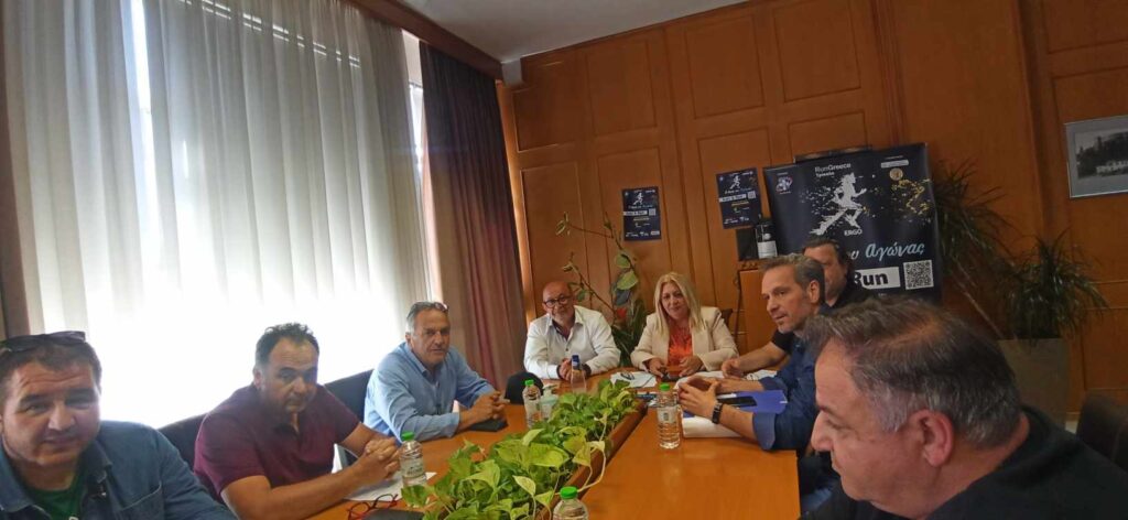 ΦΑΡΚΑΔΟΝΑ: Τελικά μεταξύ τους θα τα λύσουν τα προβλήματα…
