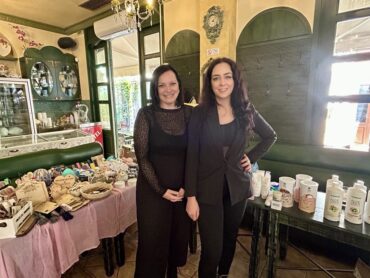 Επιτυχημένο Πασχαλινό Bazaar στο Καφέ - Ζαχαροπλαστείο Νάρκισσος από την LR και το Handmade with love (ΦΩΤΟ)