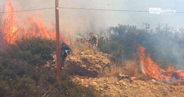 Κρήτη: Ζημιές σε σπίτια από την μεγάλη φωτιά - Με εγκαύματα ένας 74χρονος (ΦΩΤΟ)