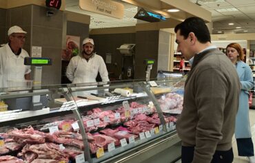 Οι προβλέψεις Σκρέκα για την τιμή στα αμνοερίφια - Κάτω από 10 ευρώ το κιλό!