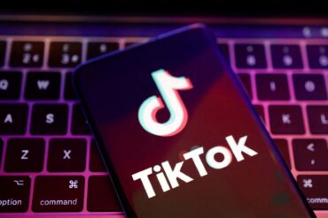 Σοκ: 7χρονος ξυλοκόπησε άγρια 8χρονο και ανέβασε βίντεο στο TikTok!