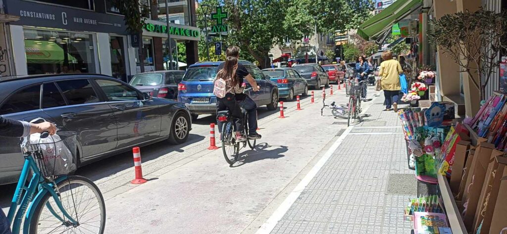 Κυκλοφοριακή συμφόρηση στο κέντρο των Τρικάλων