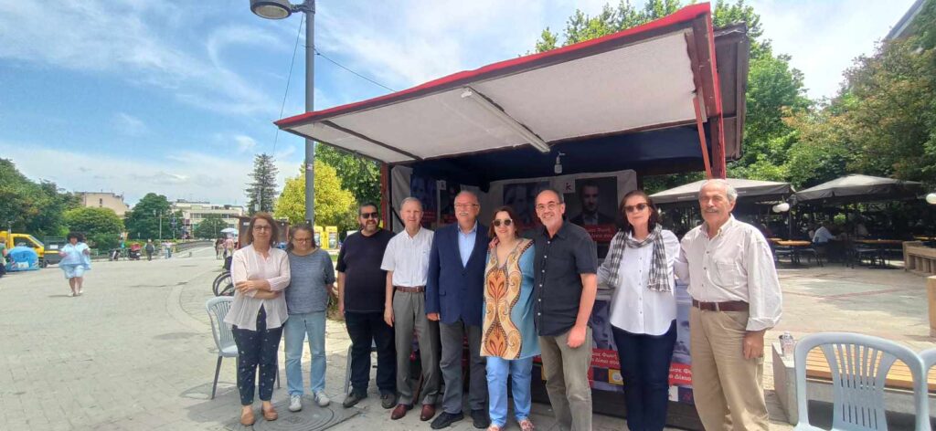 Δ. Παπαδημούλης από τα Τρίκαλα "Η χαρά του Μητσοτάκη η κόντρα Κασσελάκη και Ανδρουλάκη για τη δεύτερη θέση"